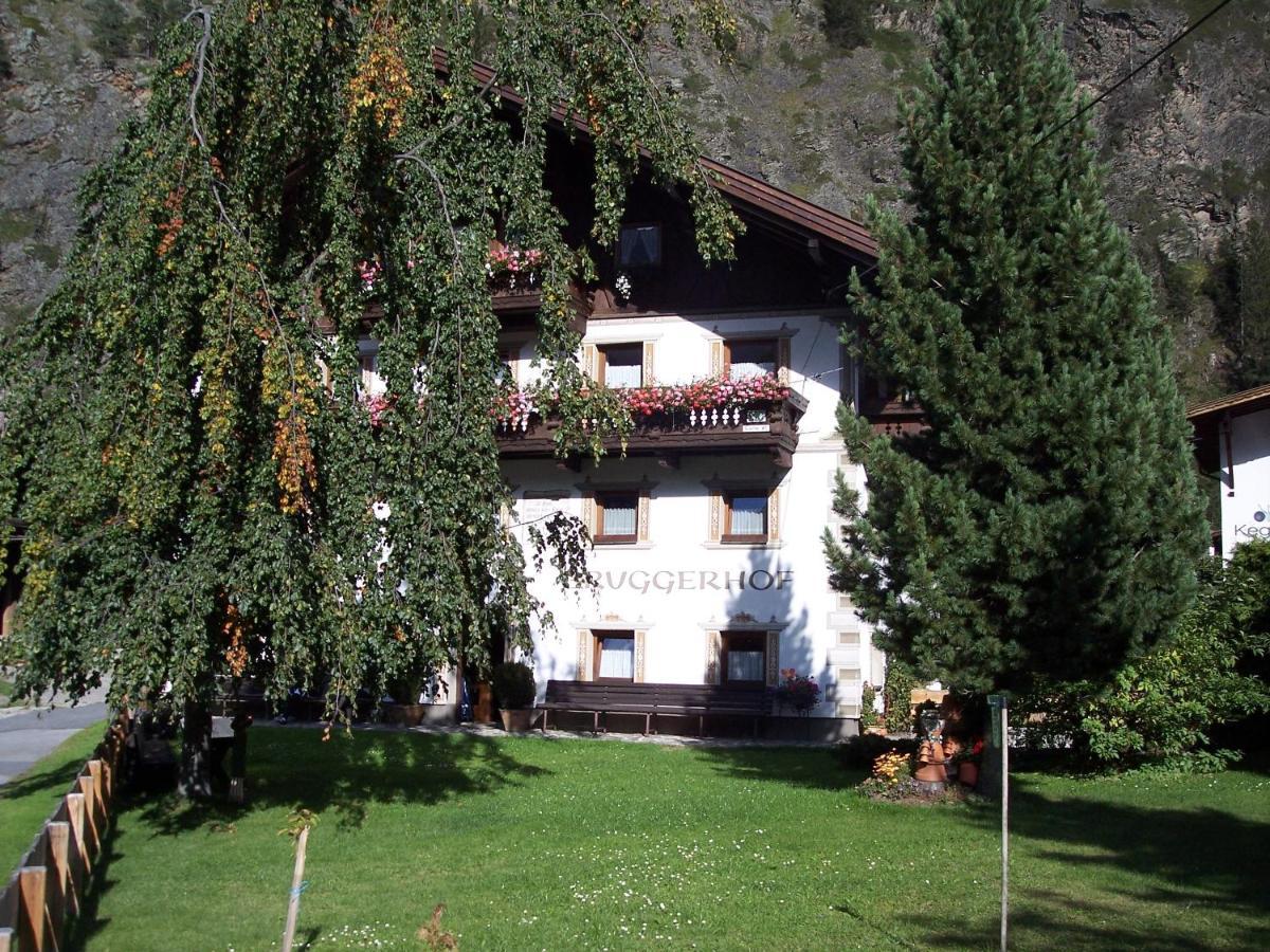 Hotel Gaestehaus Bruggerhof à Längenfeld Extérieur photo